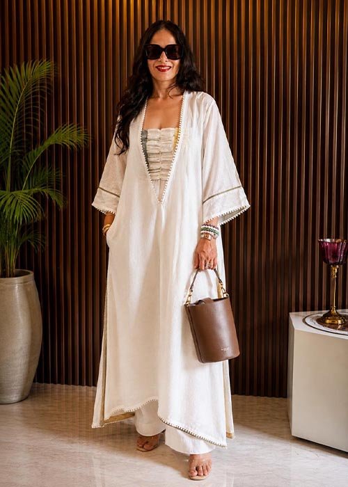 Elegant Off-White Kaftan Style Kurta Set for Women